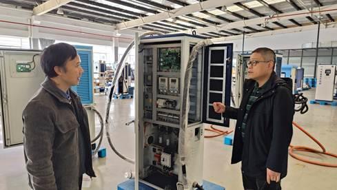 柳州深入充电桩企业调研，护航新能源产业发展